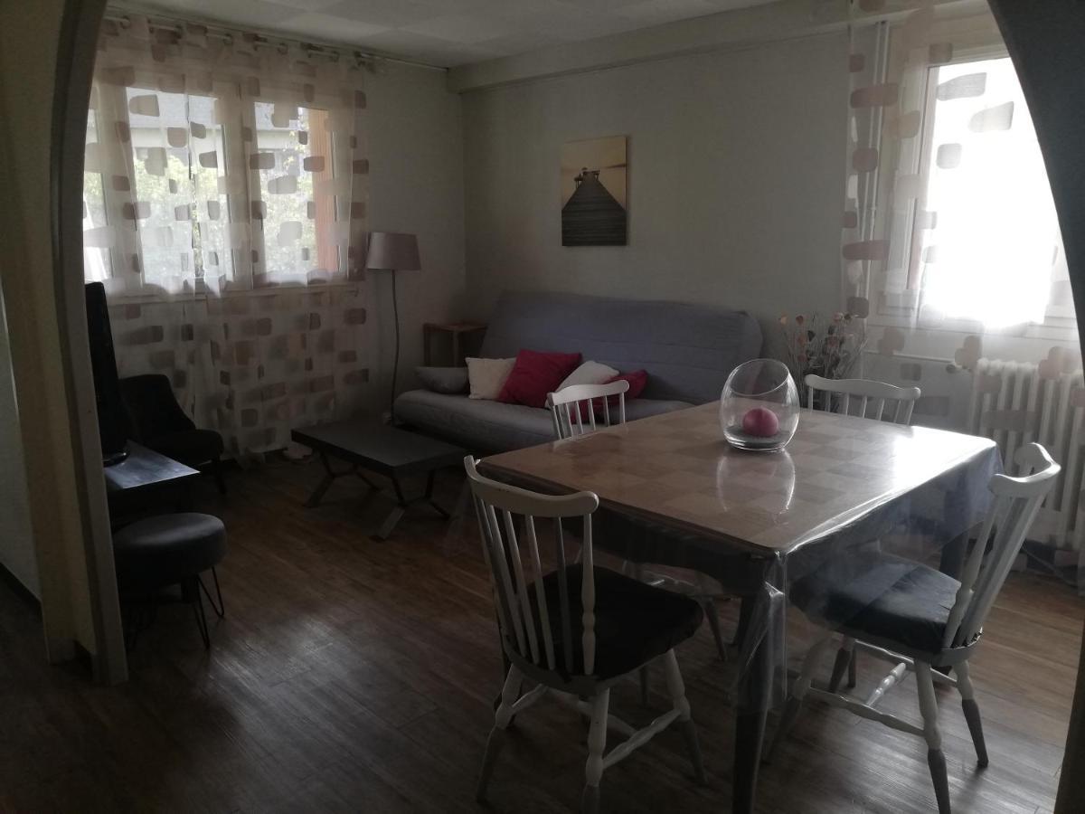 Appartement Leauma Гилестр Екстериор снимка